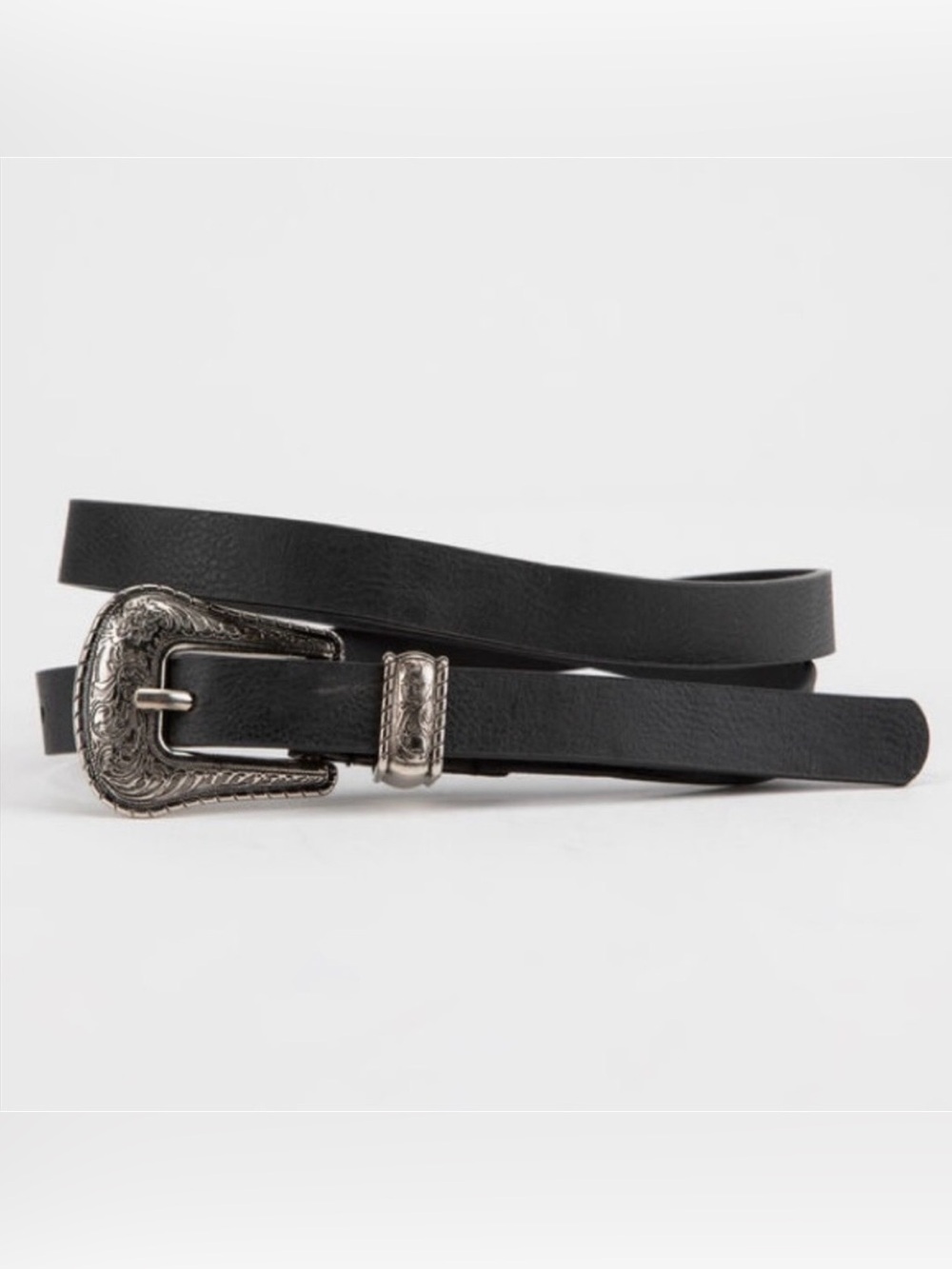 *BRAND NEW* Tilly’s Full Tilt Taylor Skinny Thin Black Western Faux Leather Belt
